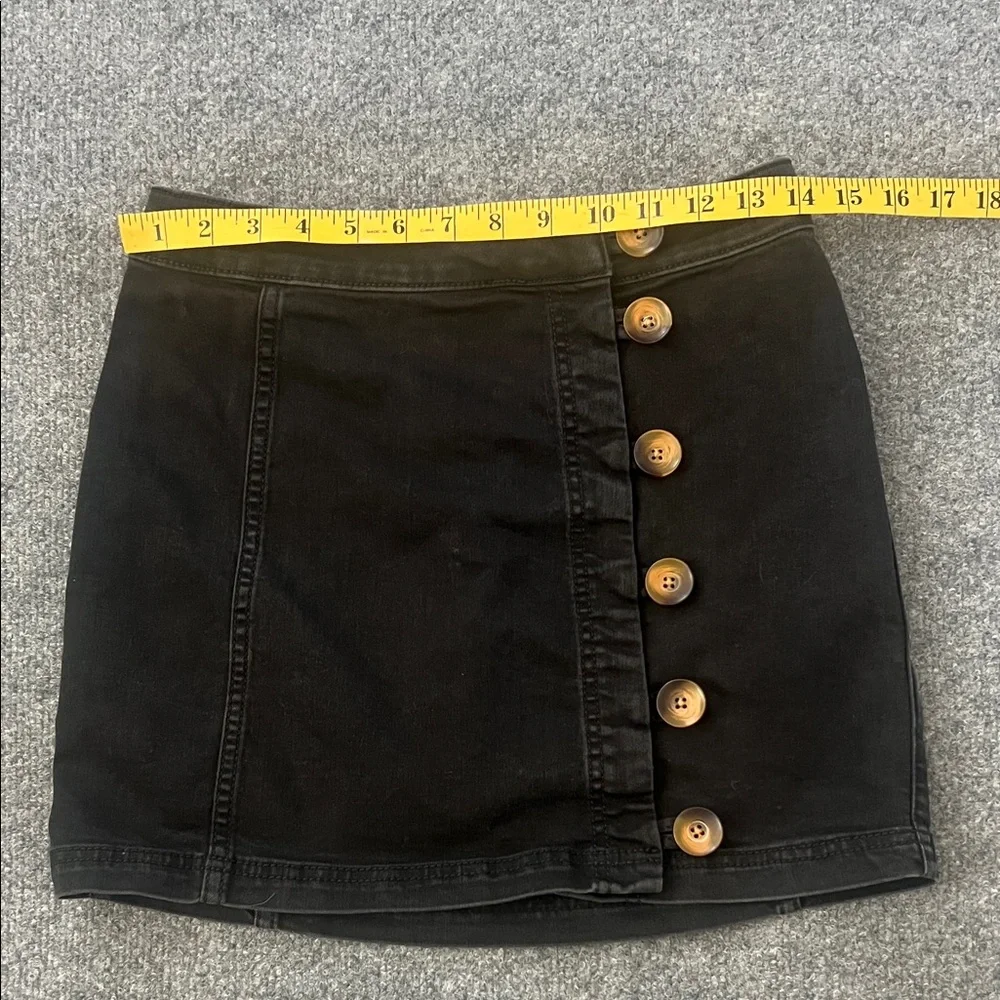 Free People Black Denim Button Front Mini Skirt Size 2